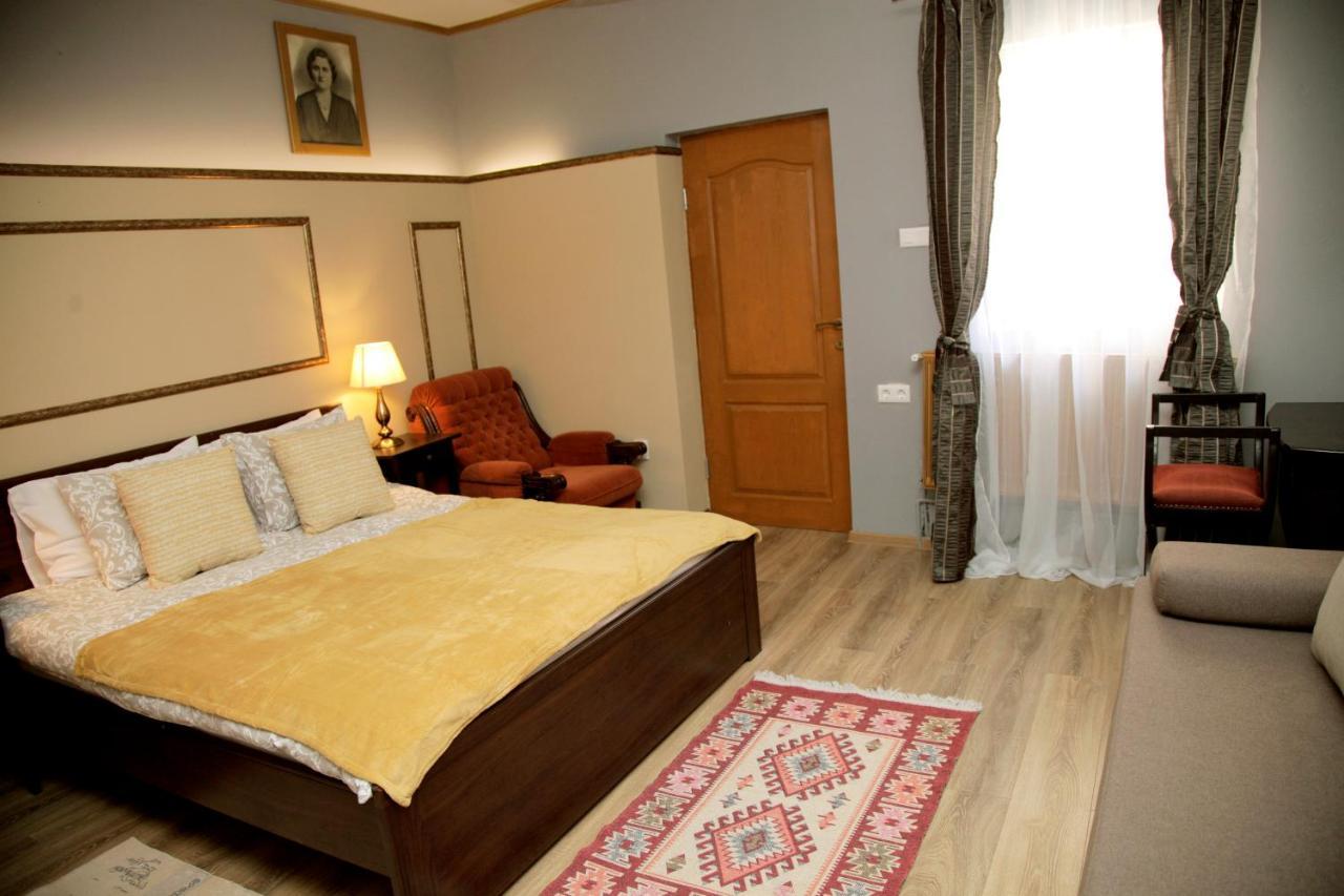 Vintage - 2bdr Appartement *